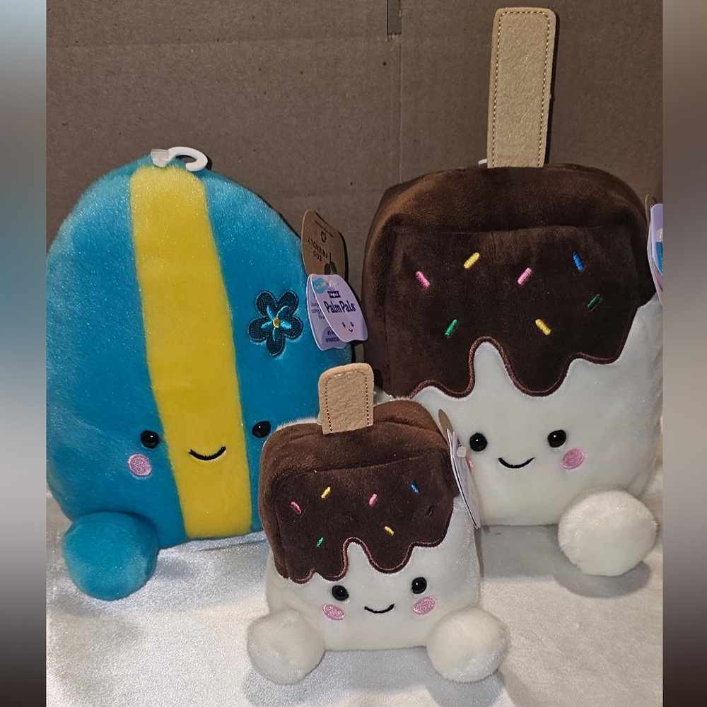 2 Party Size and 1 Regular Palm Pals: Dolce Ice Cream Bar and Finn Surfboard